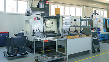 CNC milling machine Haas VF - 2 SS
